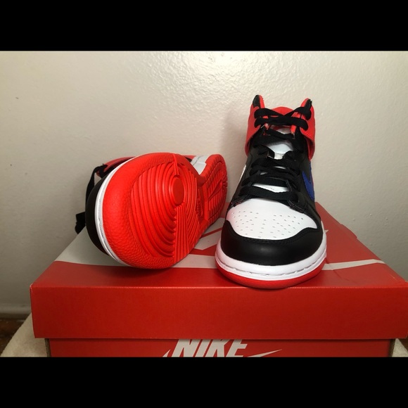 ⚠️SOLD⚠️ Nike Dunk High Knicks(GS) Size 5W/4Y (DB2179-001) - Picture 2 of 7